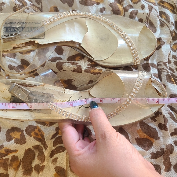 Symphony Vintage Slingbacks - Picture 3 of 7